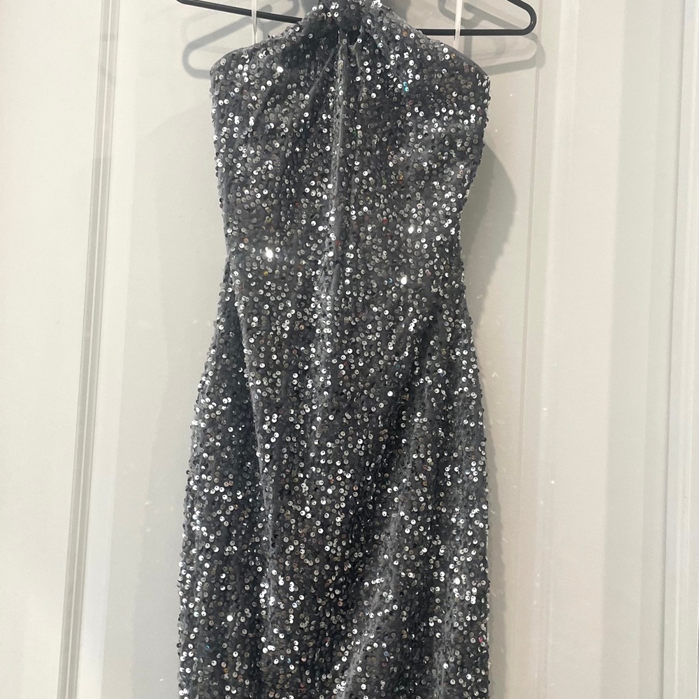 Grace Karin Silver Sequin Backless Dress - Picture 15 of 15